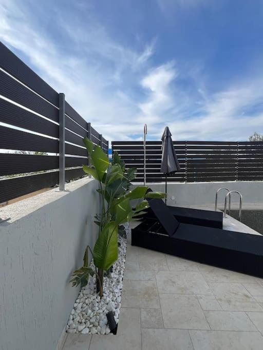 Villa Leo Aigina Vathí Dış mekan fotoğraf