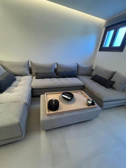 Villa Leo Aigina Vathí Dış mekan fotoğraf