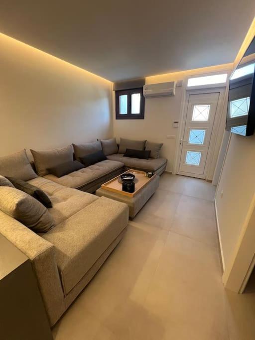 Villa Leo Aigina Vathí Dış mekan fotoğraf
