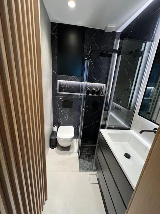 Villa Leo Aigina Vathí Dış mekan fotoğraf